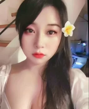 包河大胸，声音嗲嗲的