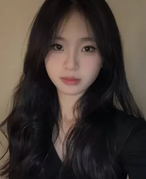 性感丰满粉嫩服务妹子