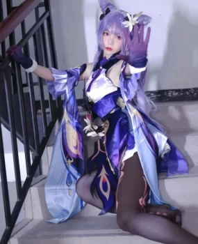 在电玩城搭讪到的会COs制服00后乖巧小姐姐