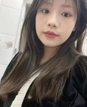 昆明00后小仙女