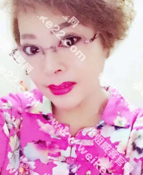 丰润气质骚妇绝对良家